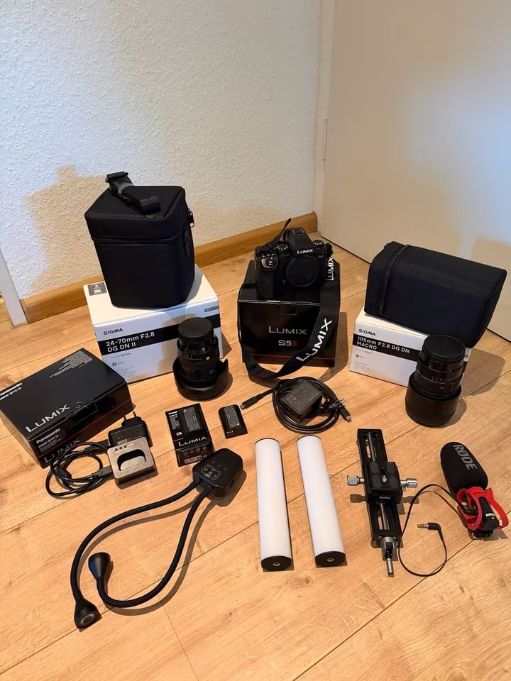 Panasonic LUMIX S5 II con SIGMA 24-70 mm e SIGMA 105 mm Macro