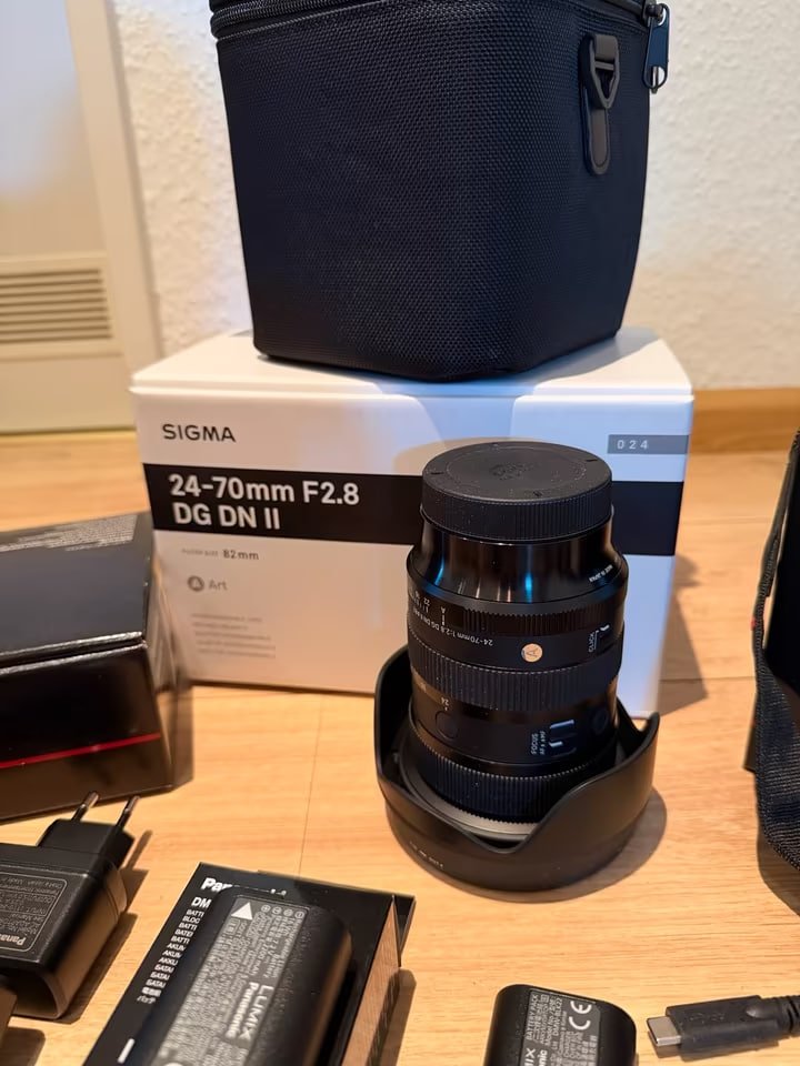 Panasonic LUMIX S5 II con SIGMA 24-70 mm e SIGMA 105 mm Macro