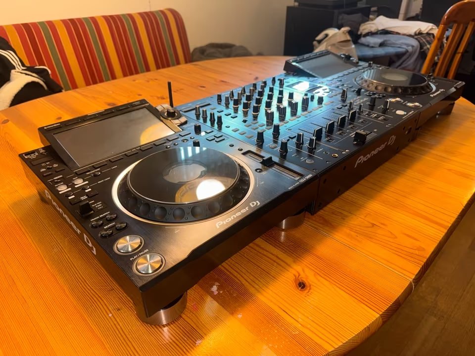 Pioneer CDJ-3000 x2 + DJM-A9 Set DJ