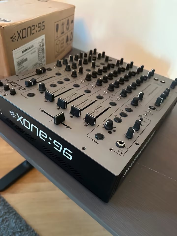 Allen & Heath Xone:96