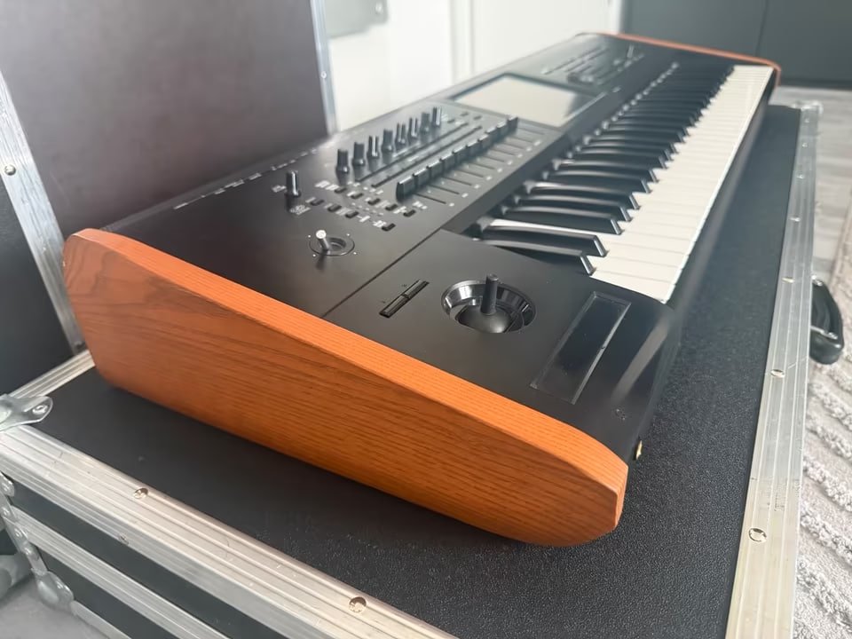 Korg Kronos 2 61