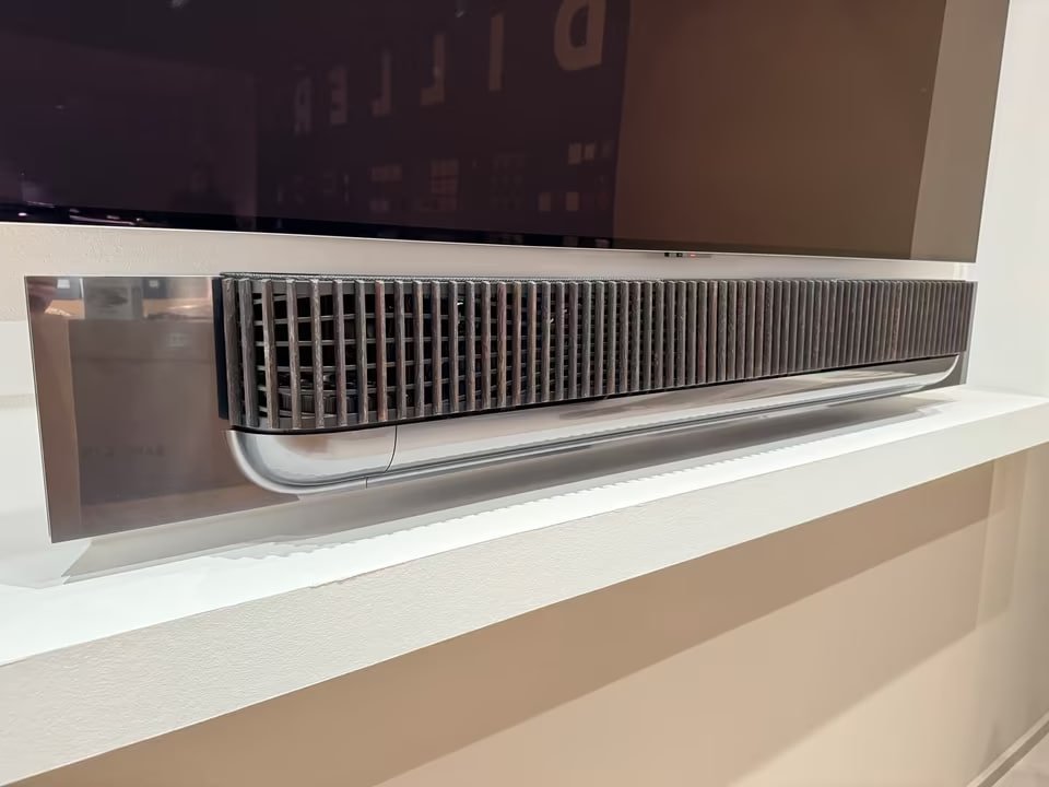 Bang & Olufsen Beosound Theatre 65 Black Anthracite / Dark Oak