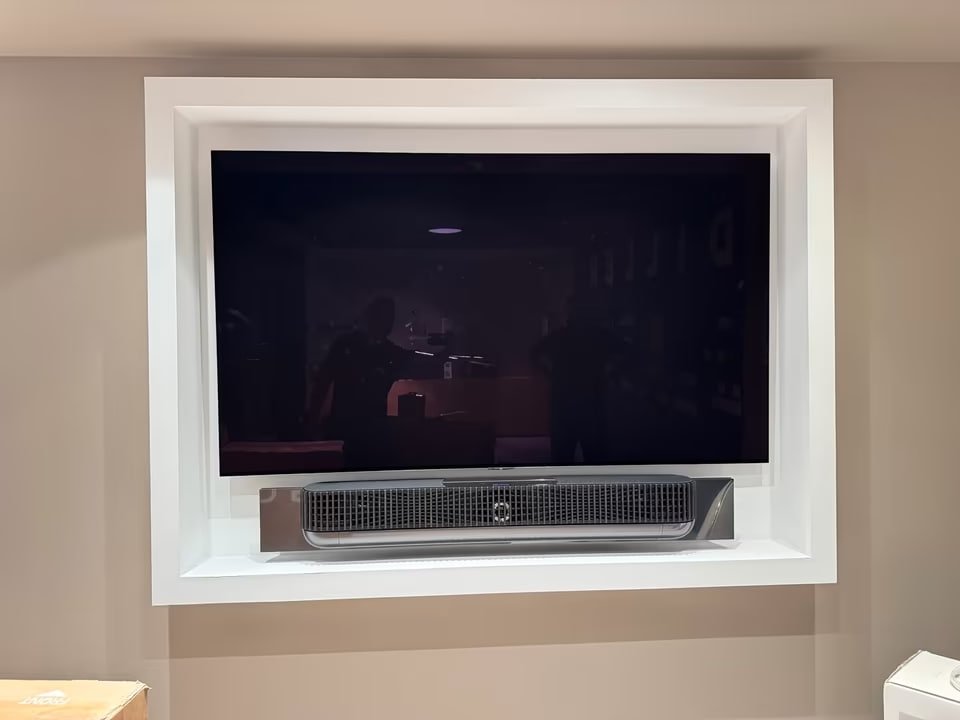 Bang & Olufsen Beosound Theatre 65 Black Anthracite / Dark Oak