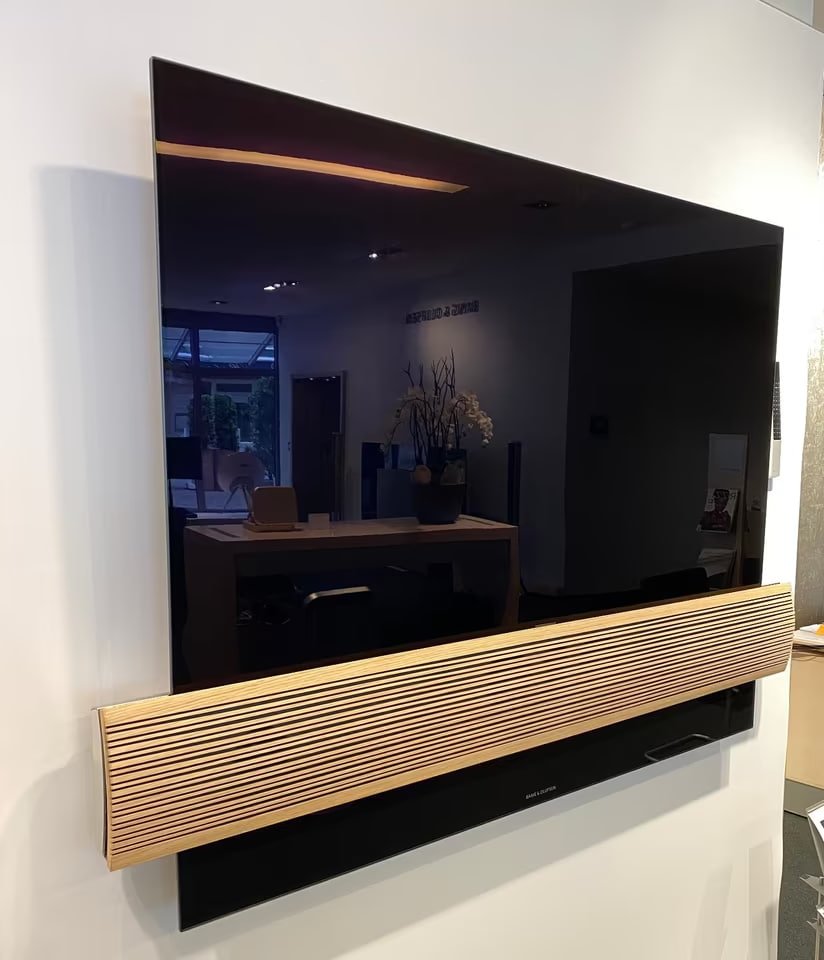 Bang & Olufsen BeoVision Eclipse 55
