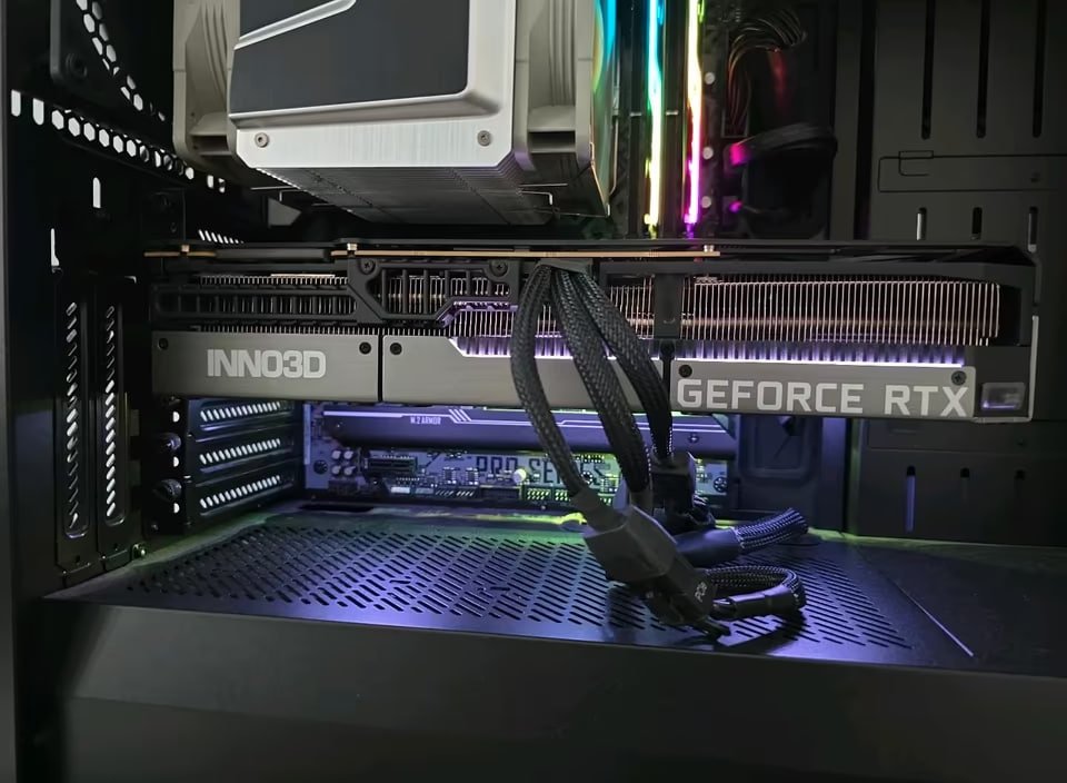 INNO3D GeForce RTX 3090 Ti 24GB X3 OC