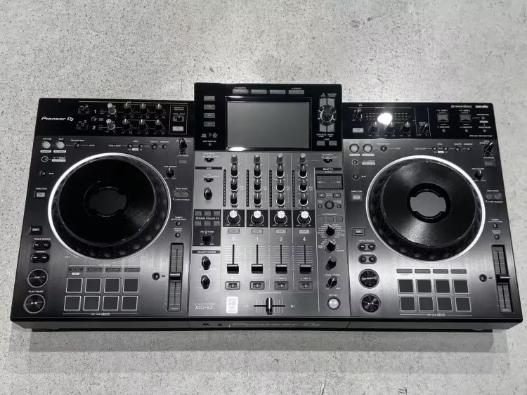 Pioneer DJ XDJ-XZ