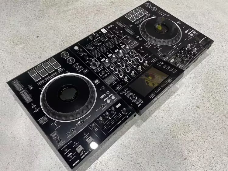 Pioneer DJ XDJ-XZ