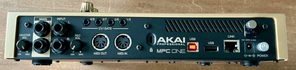 AKAI MPC One Gold Edition