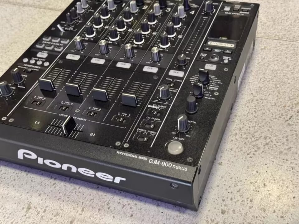 Pioneer DJ DJM-900NXS
