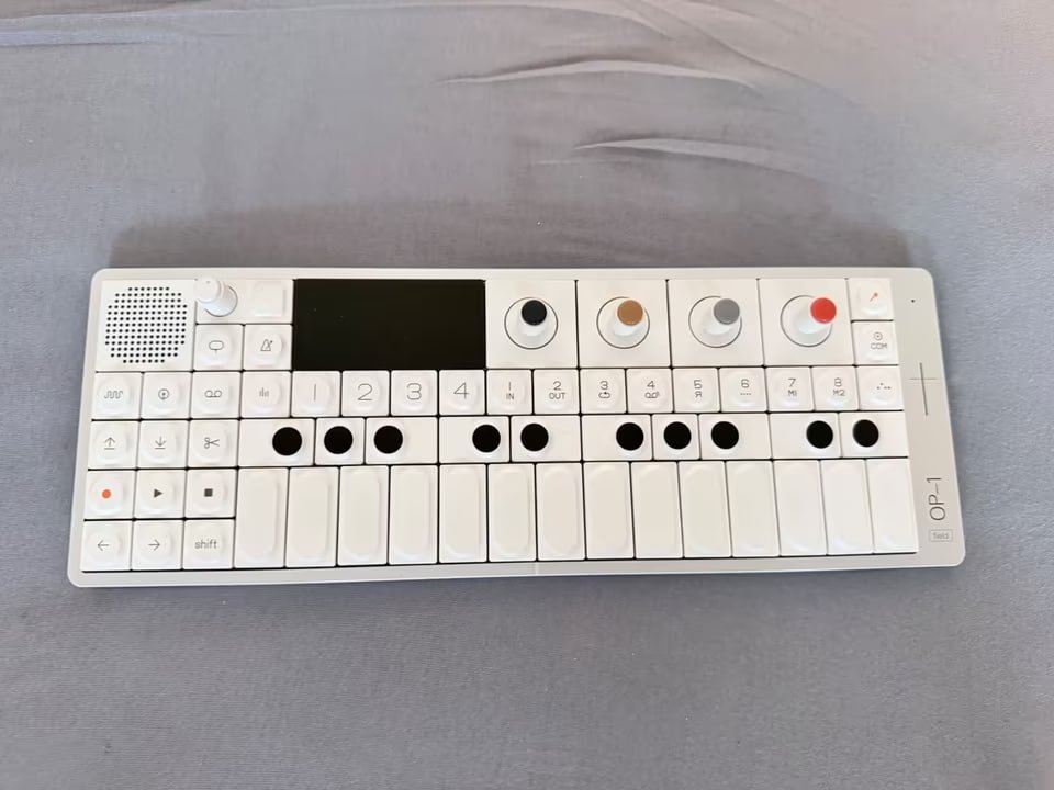 Teenage Engineering OP-1 Field