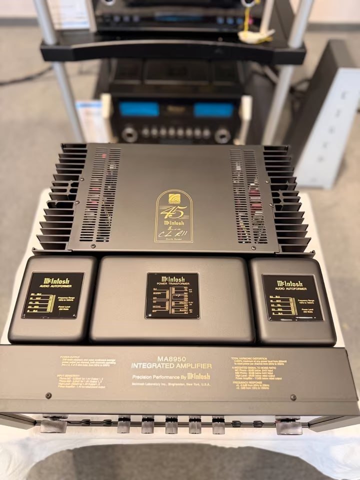 McIntosh MA8950