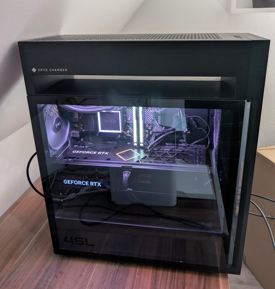 HP OMEN 45L GT22 i7-14700K RTX 4080 SUPER