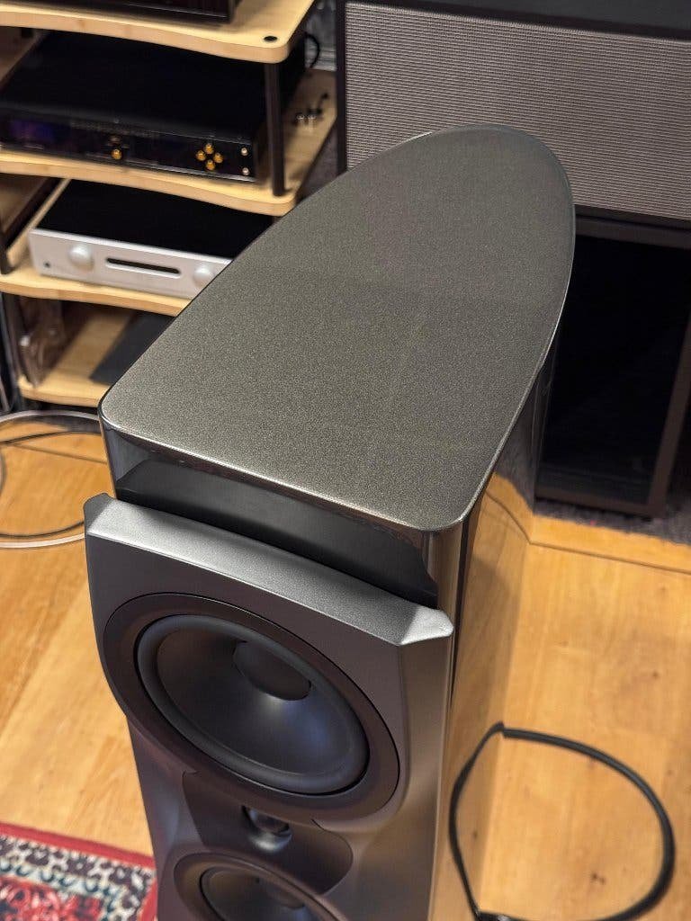 Dynaudio Confidence 30