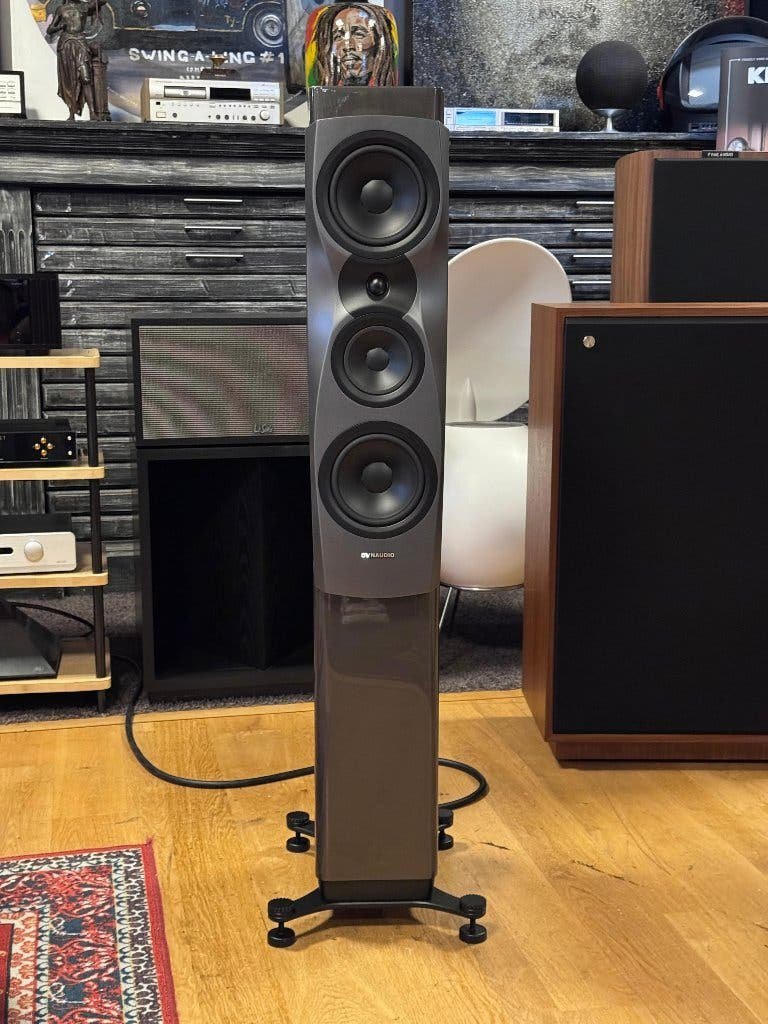 Dynaudio Confidence 30