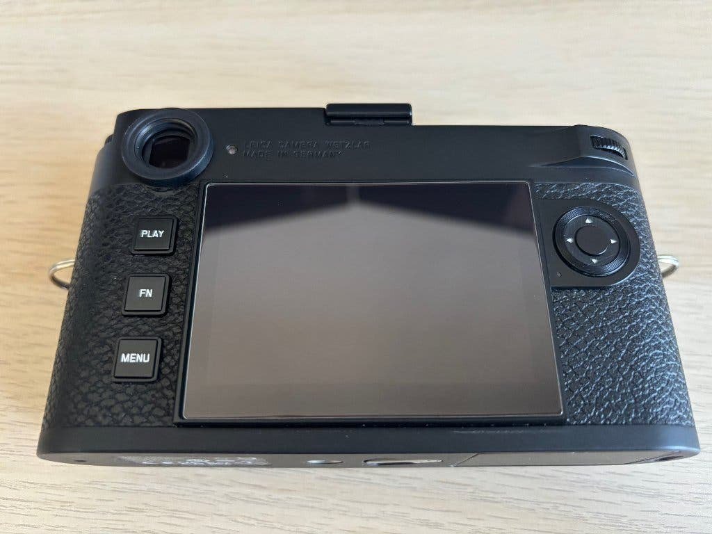 Leica M11