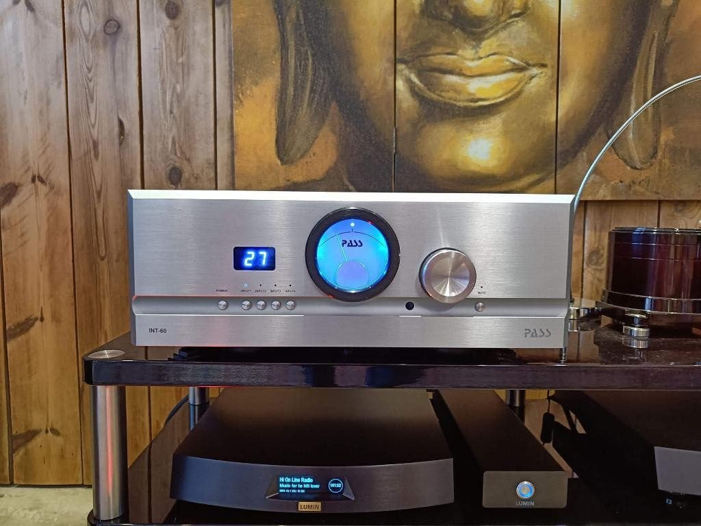 Pass Labs INT-60