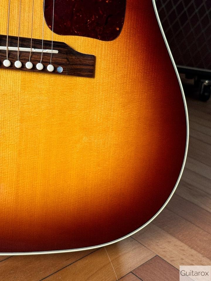 Gibson J-45 Standard