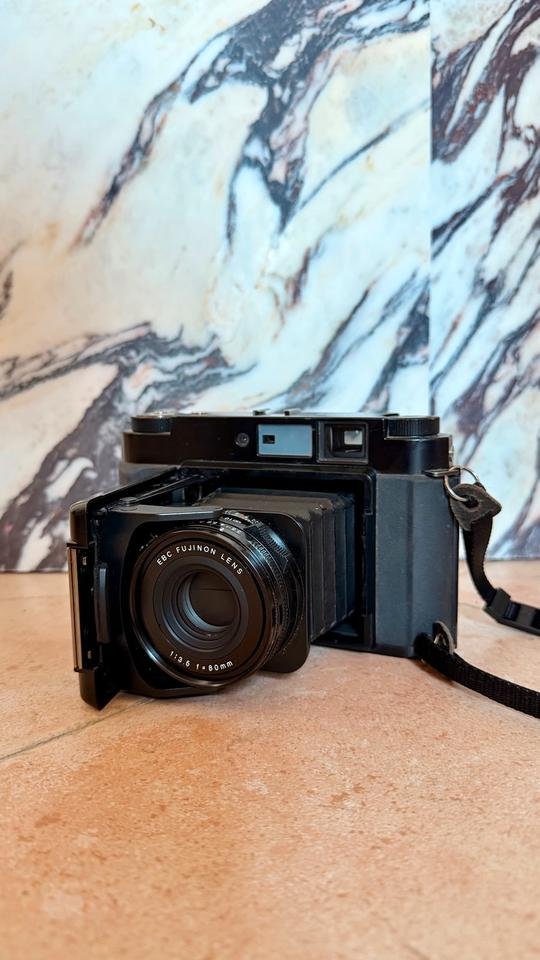 Fujifilm GF670 Professional