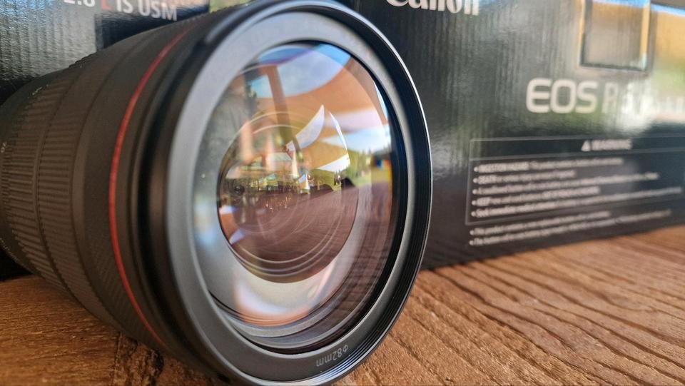 Canon EOS R6 Mark II