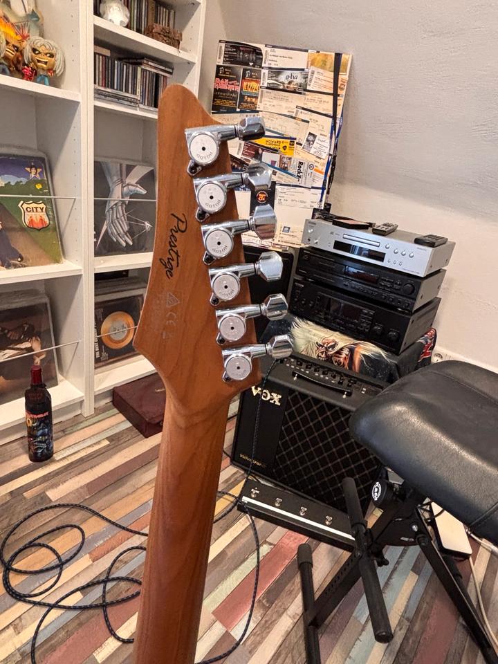 Ibanez AZ2402 Prestige