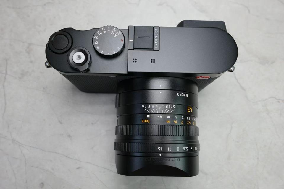 Leica Q3 43