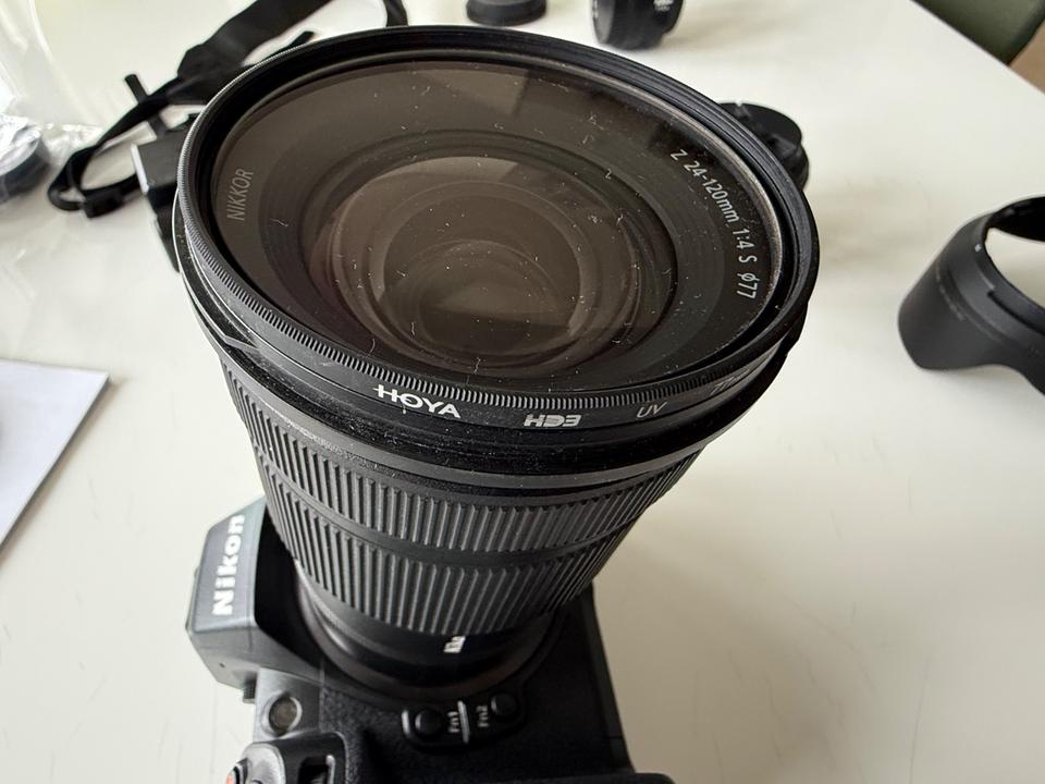 Nikon Z8